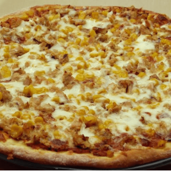 tuna pizza