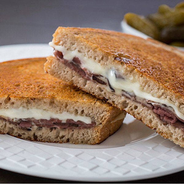 Roast Beef with cheese