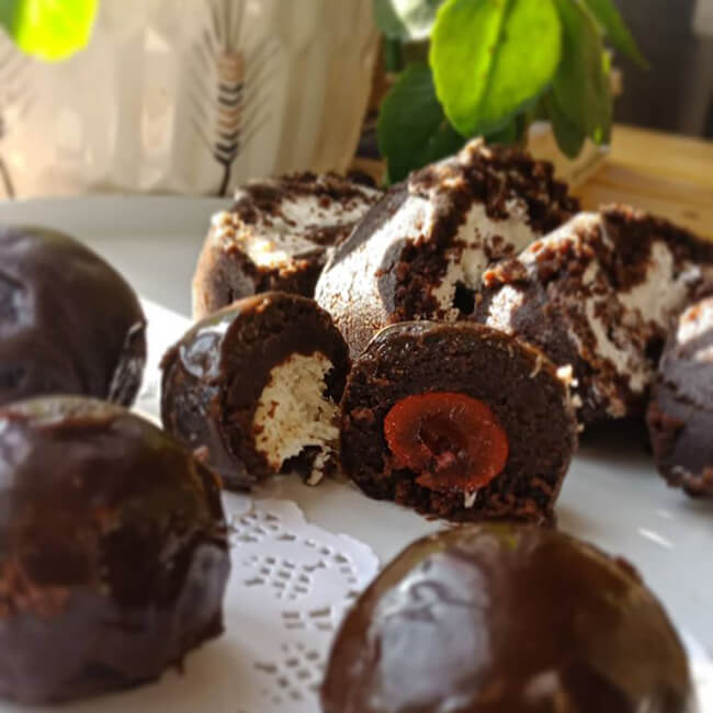 Stuffed Chocolate Balls