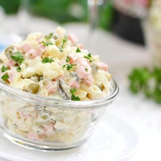Russian salad with mashed potatoes - for 2 people 