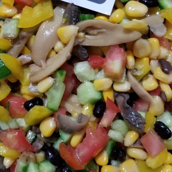 Mushroom Salad with Corn and Capsicum - for 2 people 