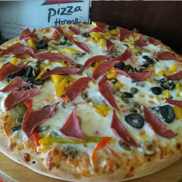Salami Pizza medium 