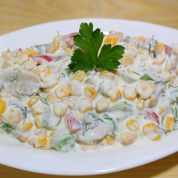 Corn salad with mayonnaise
