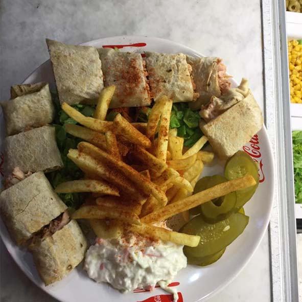 شاورما عربي + بطاطا + كولا